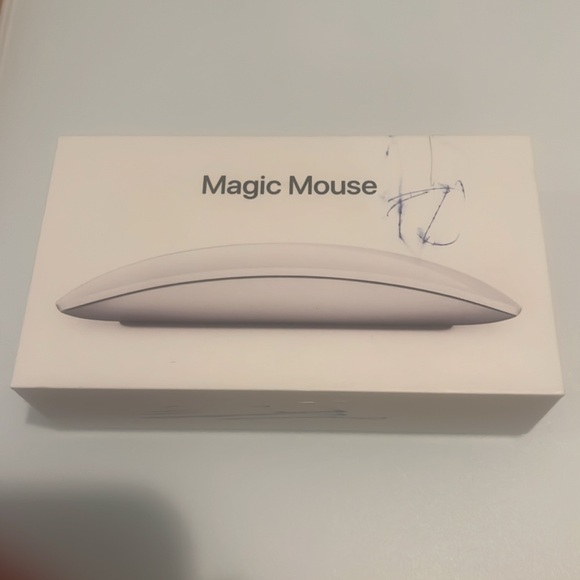 Apple Magic Mouse - Picture 3 of 3